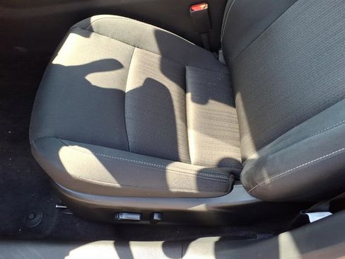 Used 2025 Nissan Altima 2.5 SV image 7