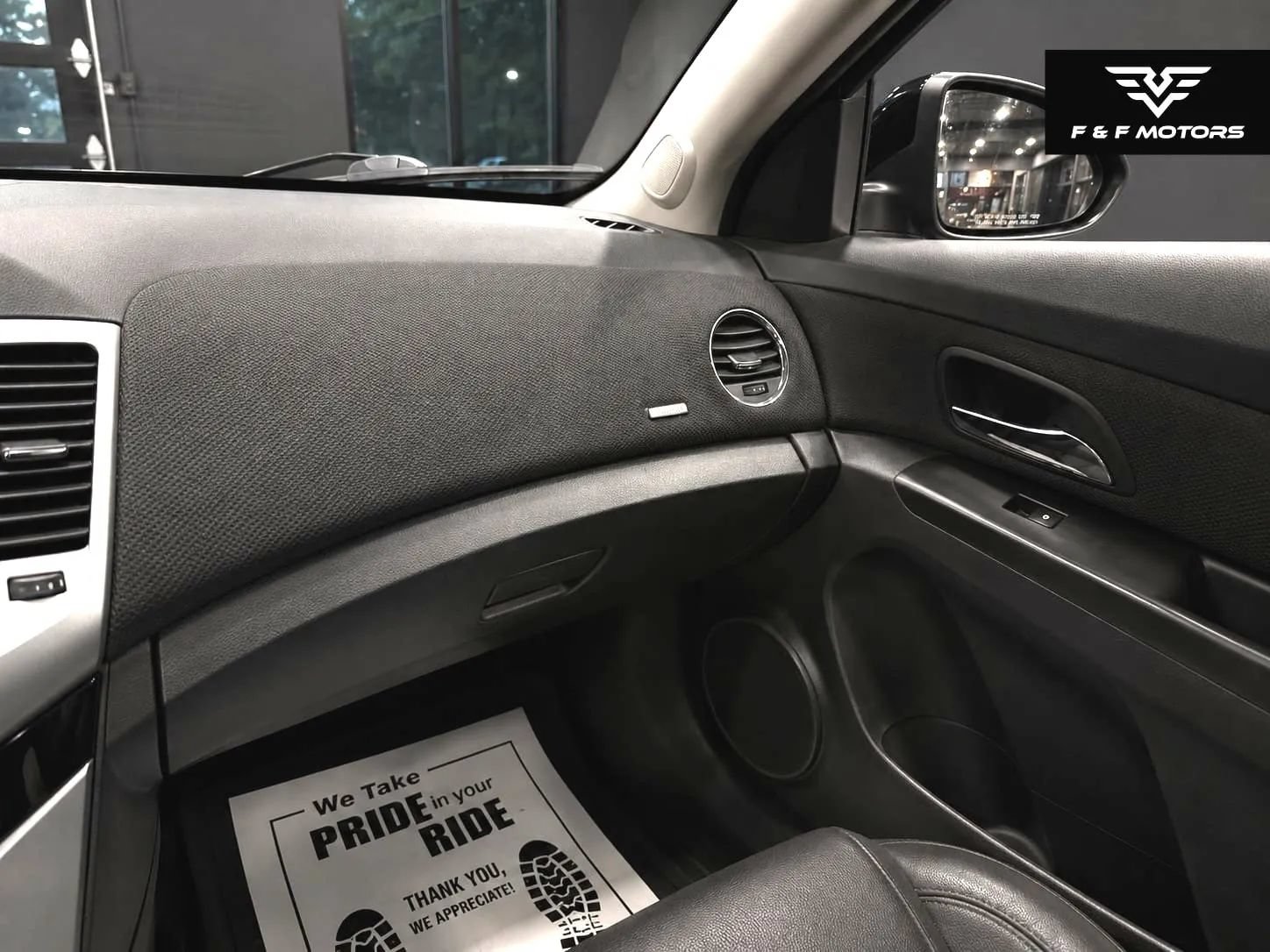 Used 2014 Chevrolet Cruze Diesel w/ Enhanced Safety Package FWD image 13