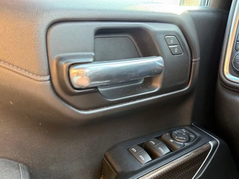 Used 2019 Chevrolet Silverado 1500 LT w/ All-Star Edition AWD/4WD image 11