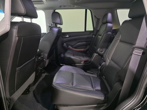 Used 2019 Chevrolet Tahoe Premier image 19