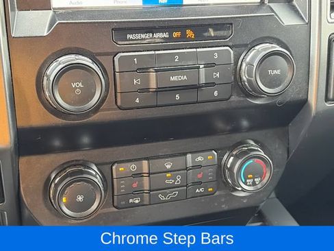 Used 2019 Ford F150 XLT w/ Equipment Group 302A Luxury AWD/4WD image 23