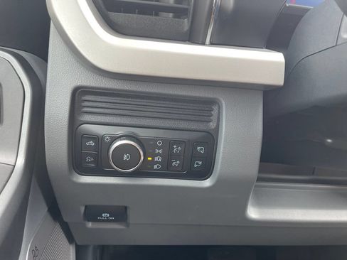 Used 2026 Ford F450 XLT w/ XLT Premium Package AWD/4WD image 26