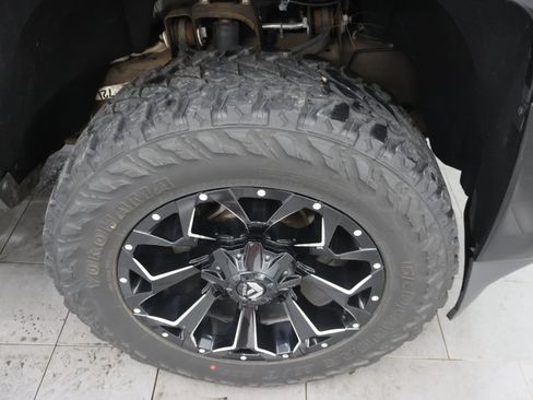 Used 2017 Chevrolet Silverado 2500 High Country w/ Duramax Plus Package AWD/4WD image 3