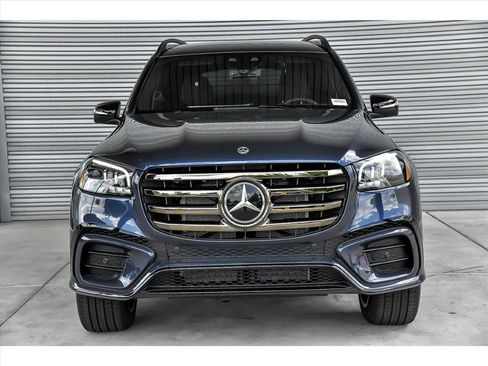 Certified 2025 Mercedes-Benz GLS 450 4MATIC image 2