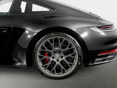 Used 2024 Porsche 911 Carrera 4S AWD/4WD image 21