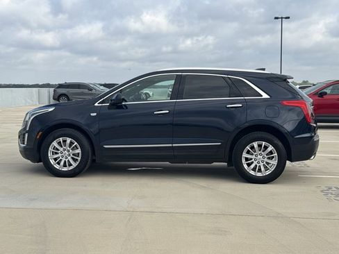 Used 2017 Cadillac XT5 FWD image 1