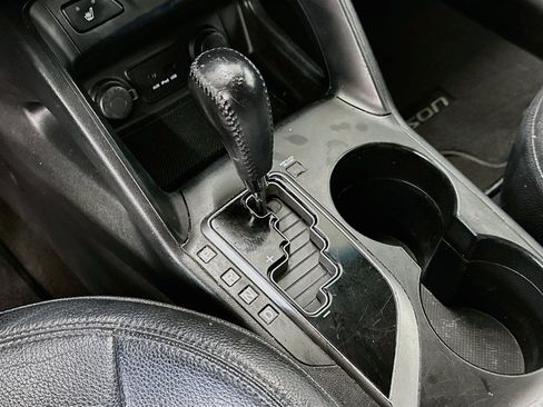 Used 2012 Hyundai Tucson GLS AWD/4WD image 23