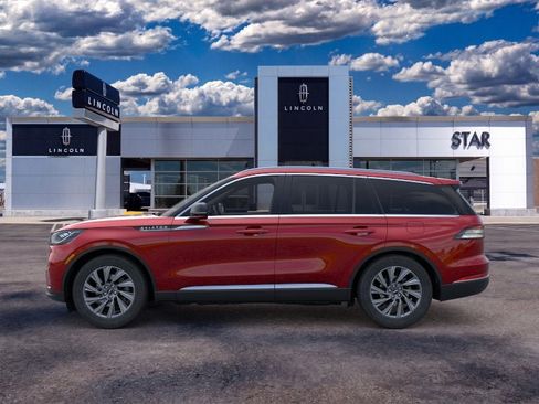 New 2026 Lincoln Aviator AWD image 3