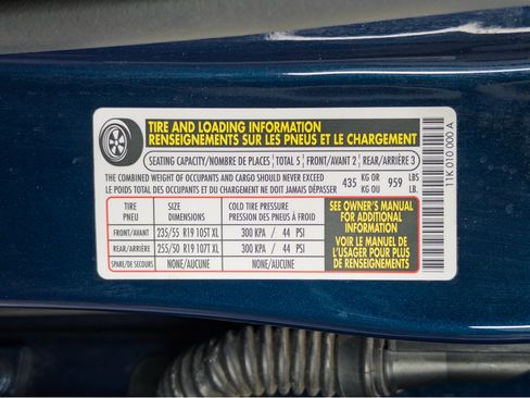 Used 2023 Volkswagen ID.4 Pro AWD/4WD image 27