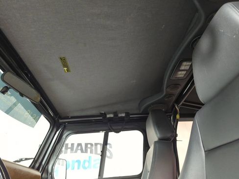 Used 1995 Jeep Wrangler S image 16