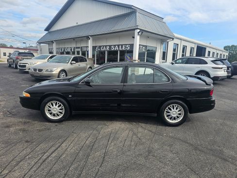 Used 2000 Oldsmobile Intrigue GL FWD image 8