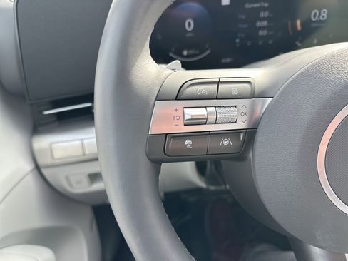 Used 2025 Hyundai Kona Limited image 43