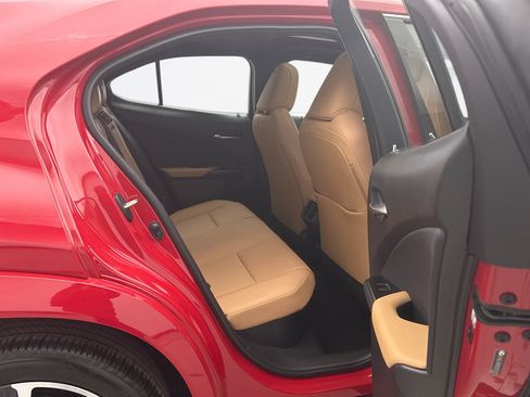 Used 2025 Lexus UX 300h 300H 4WD PREMIUM w/ Cold Area Package image 19