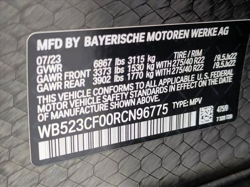 Used 2024 BMW iX xDrive50 w/ Premium Package AWD/4WD image 16