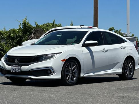 Used 2020 Honda Civic EX image 8
