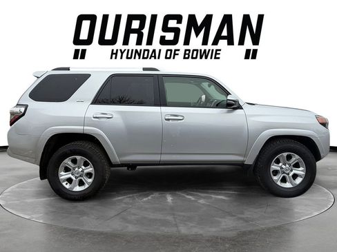 Used 2023 Toyota 4Runner SR5 Premium w/ Moonroof Package image 7