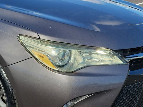 Used 2015 Toyota Camry SE image 10