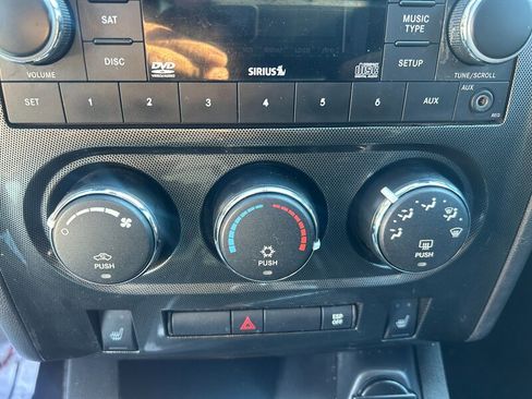 Used 2009 Dodge Challenger R/T image 15