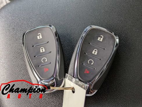 Used 2022 Chevrolet Equinox LS AWD/4WD image 30