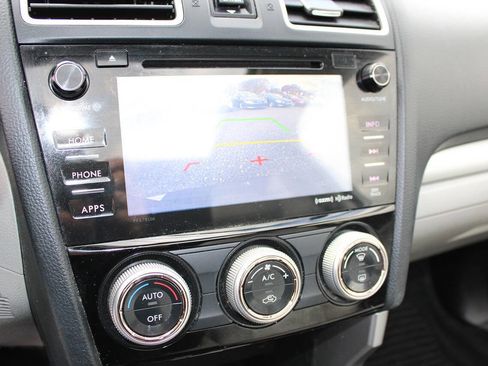 Used 2017 Subaru Forester 2.5i Premium w/ All-Weather Package image 16