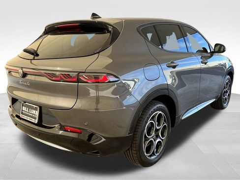 New 2024 Alfa Romeo Tonale Ti w/ Premium Interior Package image 3