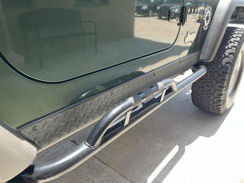 Used 2004 Jeep Wrangler X w/ Convenience Group AWD/4WD image 21