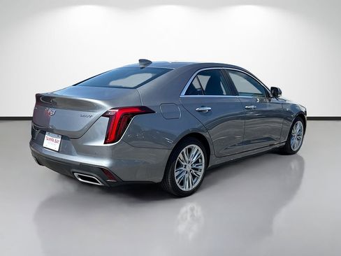 Used 2020 Cadillac CT4 Premium Luxury RWD image 3