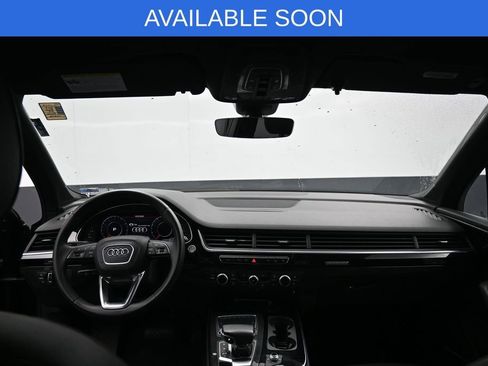 Used 2017 Audi Q7 3.0T Premium Plus w/ Premium Plus Package AWD/4WD image 29