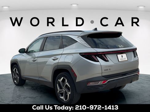Used 2022 Hyundai Tucson SEL w/ Convenience + Premium Package AWD/4WD image 11