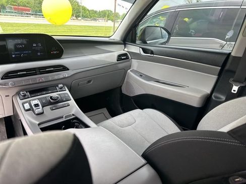 Used 2022 Hyundai Palisade SEL FWD image 25
