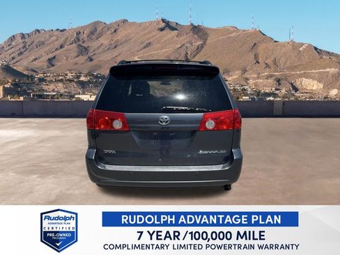 Used 2010 Toyota Sienna XLE FWD image 5