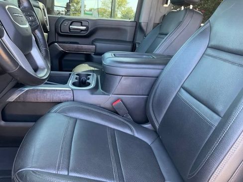 Used 2022 GMC Sierra 2500 Denali AWD/4WD image 5