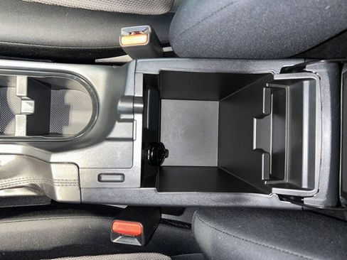 Used 2023 Subaru Crosstrek 2.0i image 19