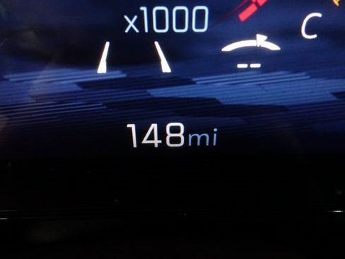 Used 2025 Chevrolet Traverse LT w/ Enhanced Driving Package image 18