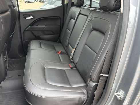 Used 2020 Chevrolet Colorado ZR2 w/ LPO, Premium Interior Package AWD/4WD image 13