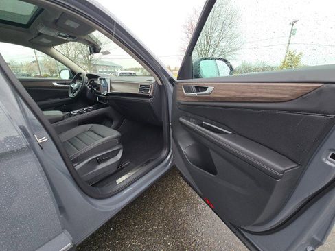 New 2026 Volkswagen Atlas SEL image 11