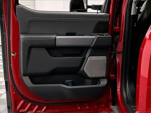 Used 2023 Ford F250 Lariat w/ Lariat Ultimate Package image 19