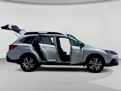 Used 2019 Subaru Outback 2.5i Limited w/ Popular Package #2 AWD/4WD image 30