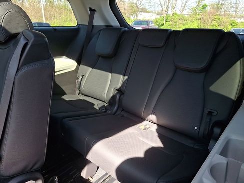 Used 2024 Kia Carnival SX Prestige FWD image 10