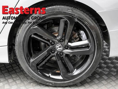 Used 2022 Honda Accord Sport image 8