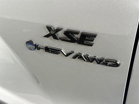 Certified 2025 Toyota Corolla Cross XSE image 15