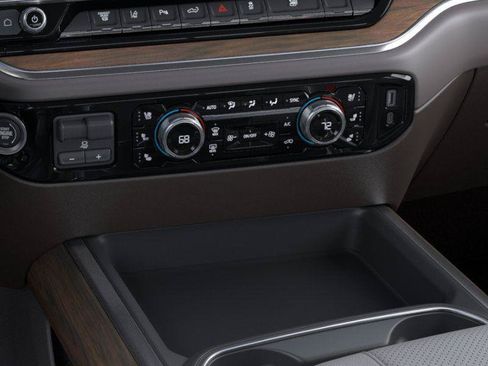 New 2026 GMC Sierra 3500 SLT w/ SLT Premium Package AWD/4WD image 23