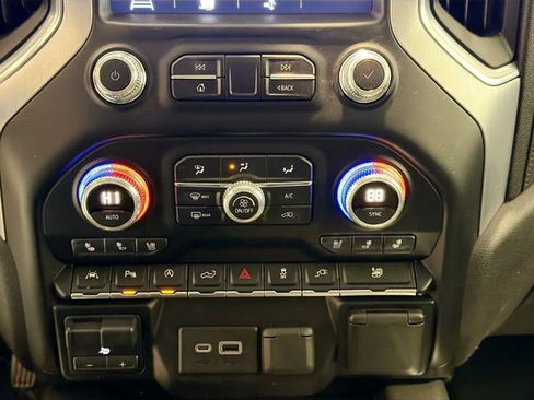 Certified 2019 GMC Sierra 1500 SLT w/ SLT Premium Plus Package image 16