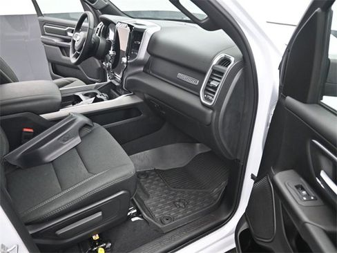 Used 2025 RAM 1500 Big Horn image 17