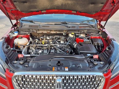 Certified 2022 Lincoln Corsair FWD w/ Premium Package image 3