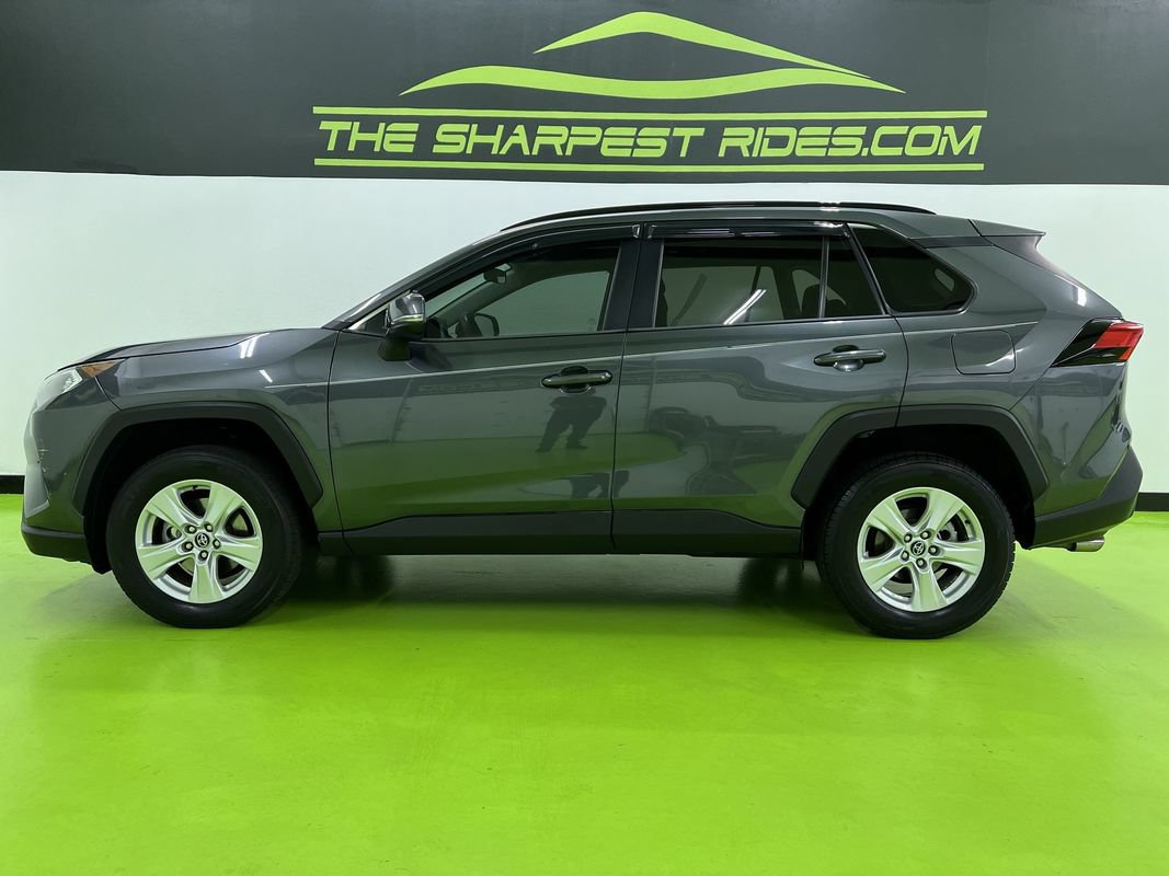 Used 2020 Toyota RAV4 XLE FWD image 6