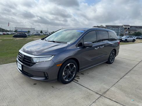 Certified 2024 Honda Odyssey Elite image 4
