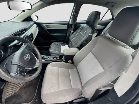 Used 2015 Toyota Corolla LE FWD image 26