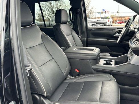 Used 2022 GMC Yukon SLT w/ SLT Luxury Package image 9