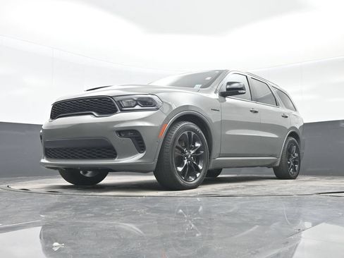 Used 2021 Dodge Durango R/T w/ Blacktop Package AWD/4WD image 25